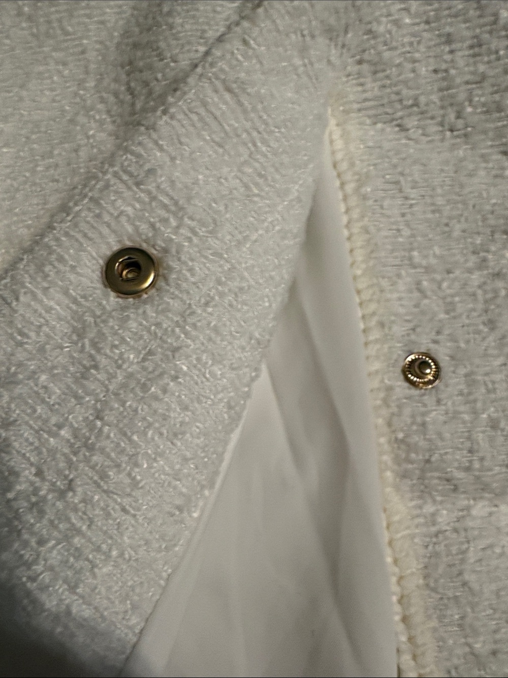 White Textured Button-Front Jacket - - Picture 5 of 7